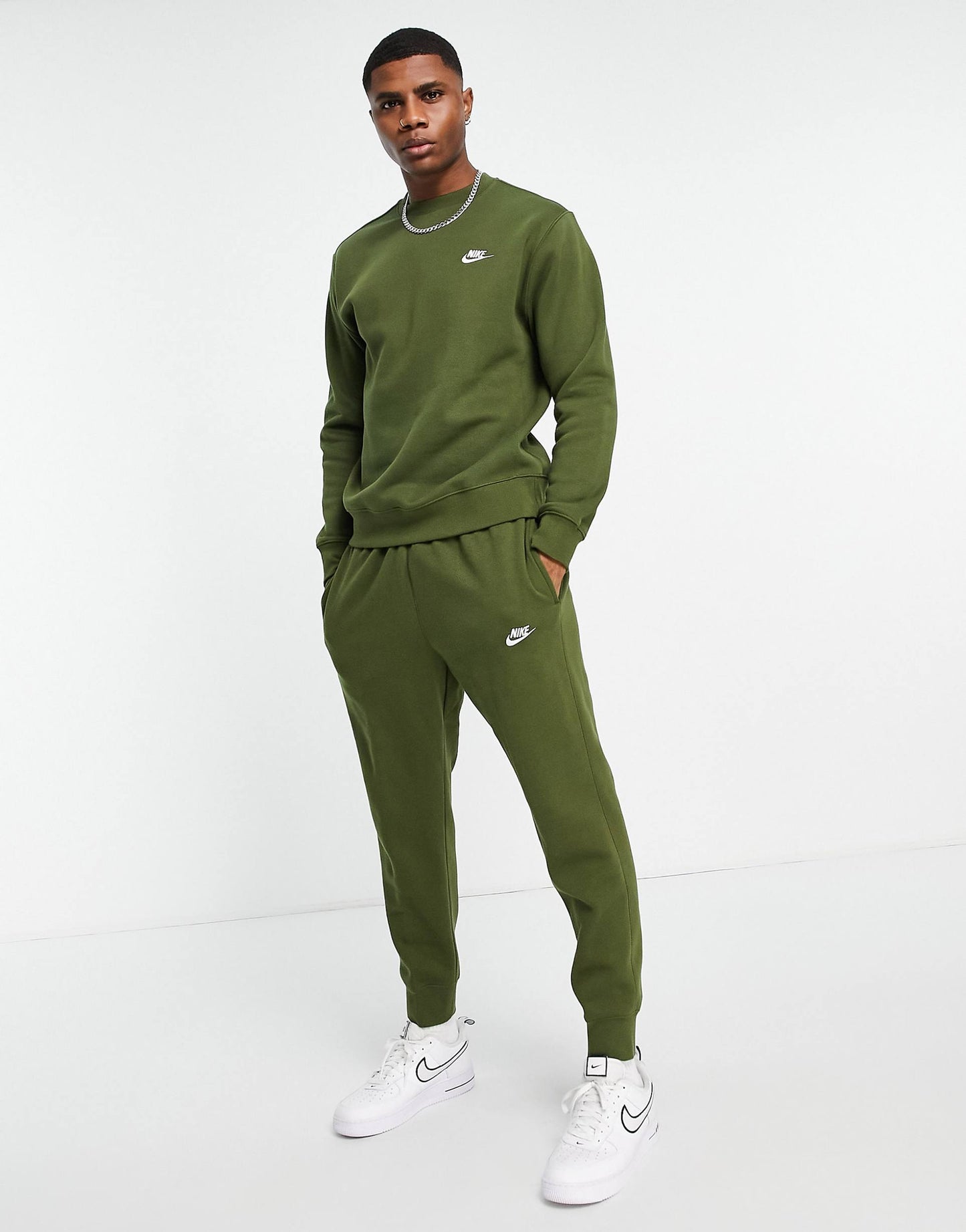 Nike Club Fleece Crewneck Sweatshirt Haki