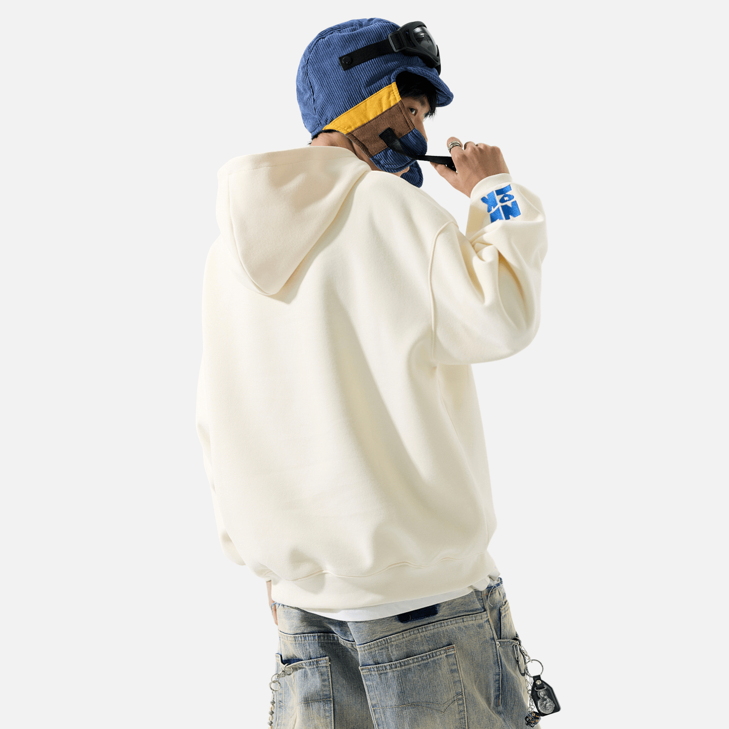 UrbanLaws Nakışlı Harf Patch Sweatshirt