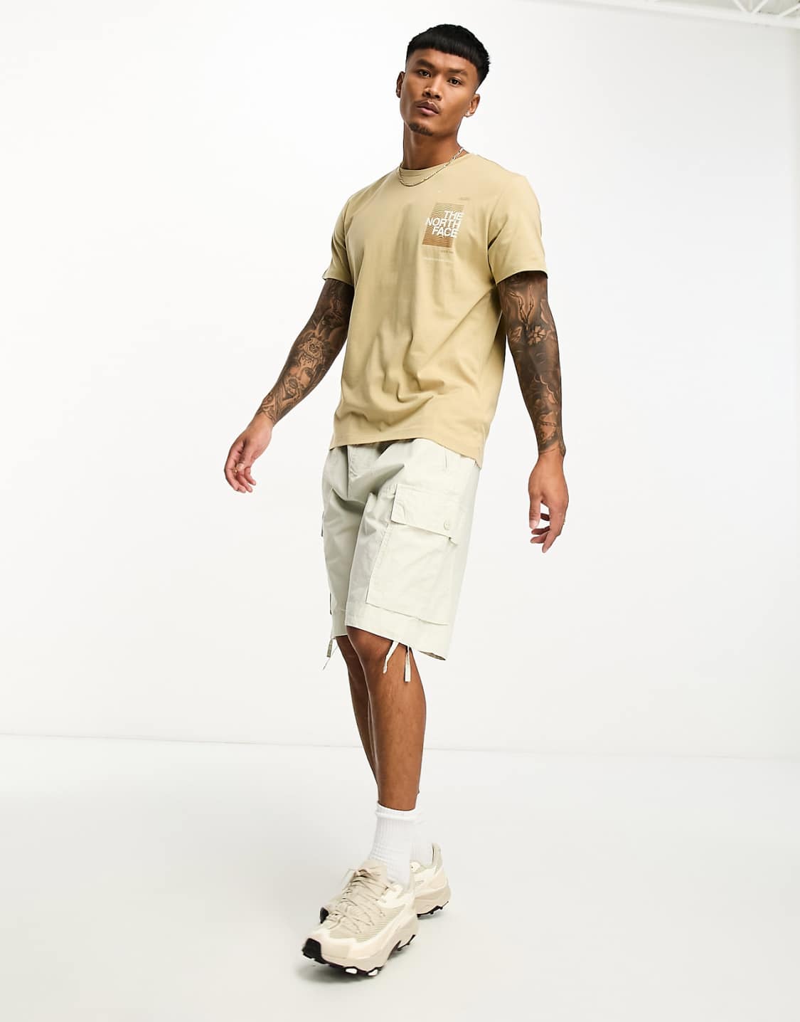 The North Face Foundation Graphic Bej T-shirt