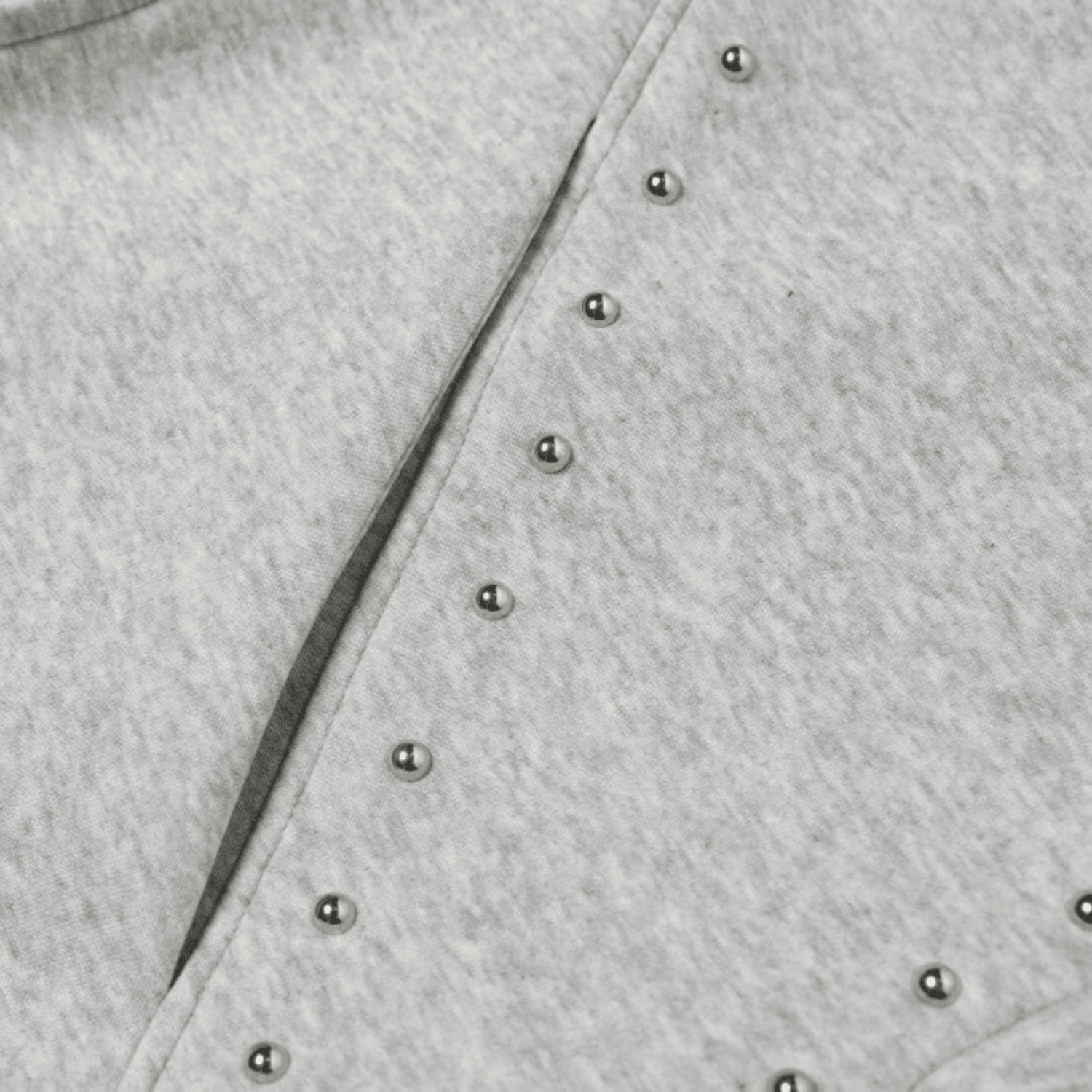 UrbanLaws Boncuk Detaylı “Cat Ear” Hoodie