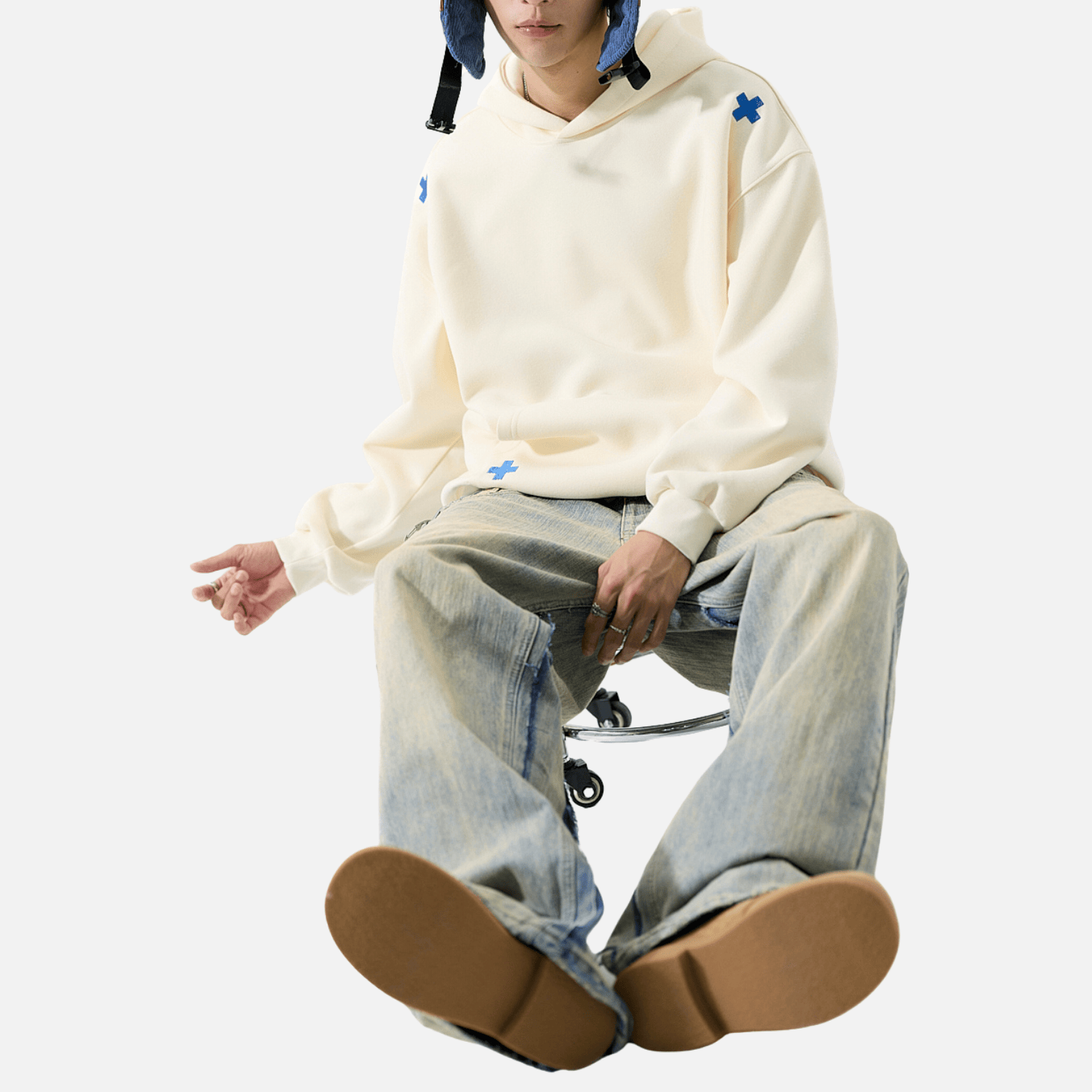 UrbanLaws Nakışlı Harf Patch Sweatshirt