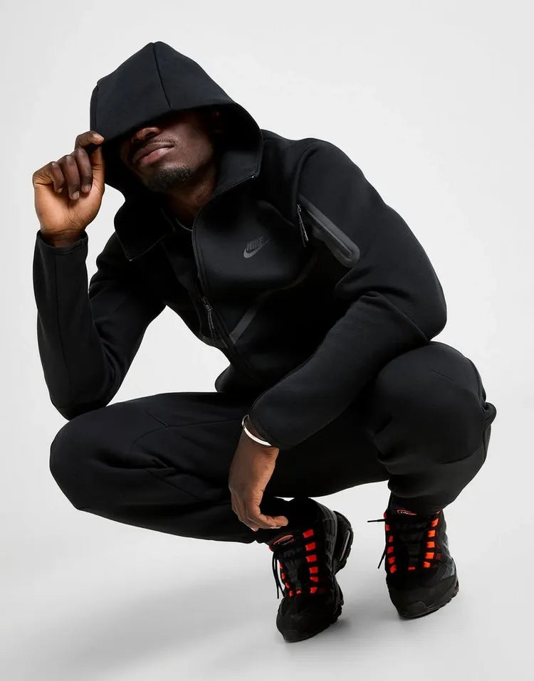Nike Tech Fleece Full-Zip Hoodie Üst