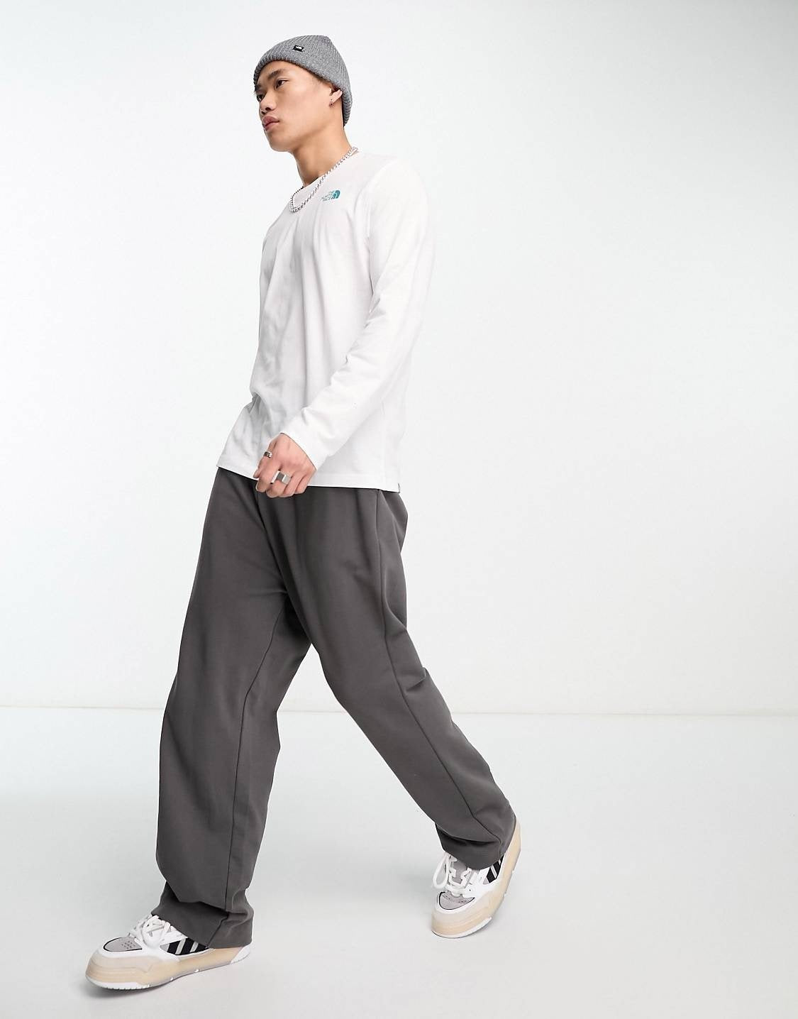 The North Face Mountain Back Print Long Sleeve T-shirt